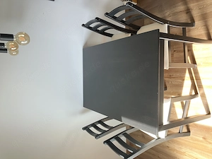 Küchentisch 118x74 cm mit vier gepolsterten Stühlen