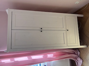 Kinder-Kleiderschrank