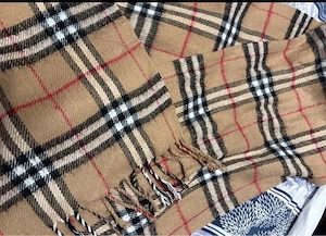 originaler Burberry Schal aus 100% Lammwolle 