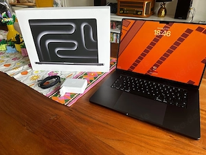 Apple MacBook Pro M4 16 Zoll