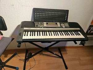 Klavier zu verkaufen
