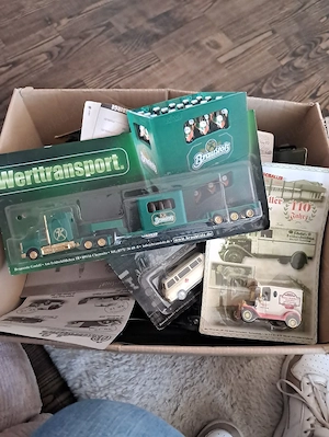 36 DDR Sammelautos von Bierherstellern