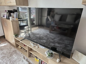 Farbfernseher 
