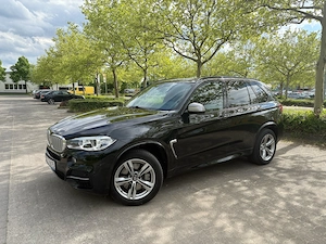 BMW X5 M50d (Baujahr 2016) 