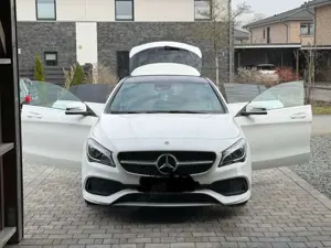 Mercedes-Benz CLA 180 CLA Shooting Brake 180 7G-DCT AMG Line