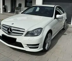 Mercedes-Benz C 180 Avantgarde AMG-Paket