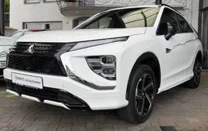 Mitsubishi Eclipse Cross Plug-in Hybrid + Select Carbon