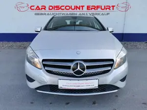 Mercedes-Benz A 180 Style BlueEfficiency+2.Hand+8-fach bereift+