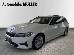 BMW 318 d Touring Sport Line Navi Digitales Cockpit LED AC