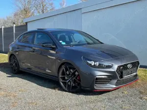Hyundai i30 N Fastback 2.0 T-GDI Performance, ERST LESEN