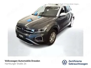 Volkswagen T-Roc Style 1.5 TSI DSG IQ KAM APP NAVI TRAVEL