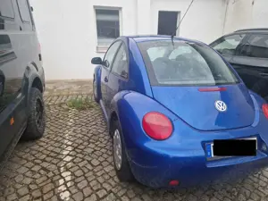 Volkswagen New Beetle