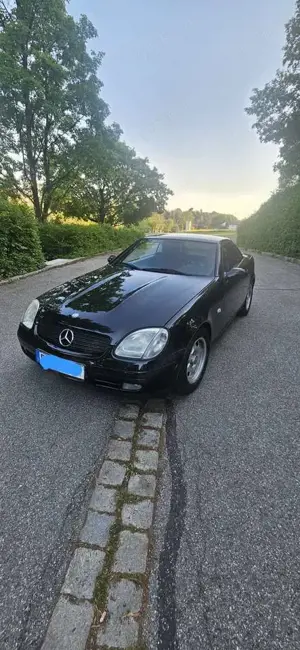 Mercedes-Benz SLK 200
