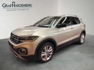 Volkswagen T-Cross 1.0 TSI Life ACC Navi LED