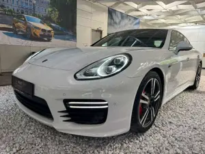 Porsche Panamera GTS CARBON PANO BOSE KAM CHRONO CARPLAY