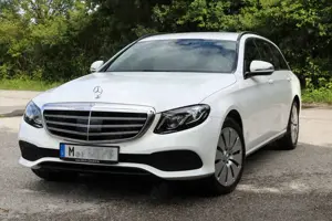 Mercedes-Benz E 220 E220d T S213 9G-AUT ACC BEAM-LED DAB EINPARKA. R.CAM PDC SPURA. SITZH.  S.HEFT