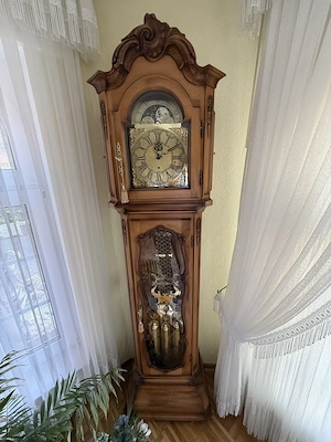 TOP STANDUHR der Oberklasse