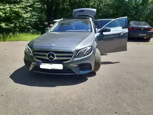 Mercedes-Benz E 220 d T 9G-TRONIC Avantgarde