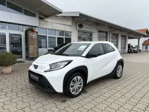 Toyota Aygo X S-CVT Business Edition