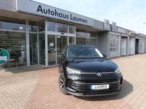 Volkswagen Tiguan 1.5 eTSI DSG Life Navi AHK Keyless Rückfahrkamera ACC elektrische Heckklappe 3-Zon