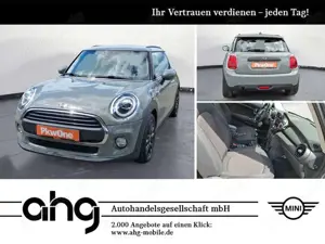 MINI One One Klimaaut. PDC Sitzhzg. Vorn MF Lenkrad