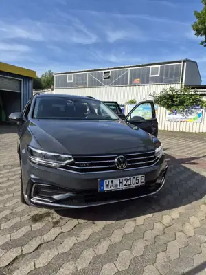 Volkswagen Passat Variant GTE