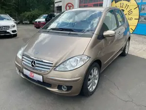 Mercedes-Benz A 200 Automatik Klima SHZ 1.Hand TÜV 01/28