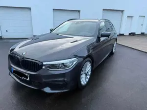 BMW 540 540d xDrive Touring Aut. Sport Line