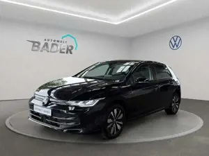 Volkswagen Golf VIII Lim. 1.5 eTSI Goal ACC RFK LED