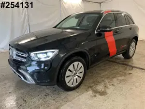 Mercedes-Benz GLC 300 VirtCockp 360Kam Distr+ Multibeam Navi+