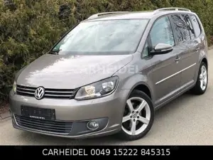 Volkswagen Touran Highline 2.0TDI 170PS DSG 7SITZE SHZ PDC