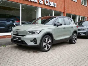 Volvo XC40 Single Motor Ultimate AHK ACC PANO 360°