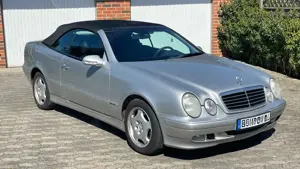 Mercedes-Benz CLK 200 CLK Cabrio 200 Elegance
