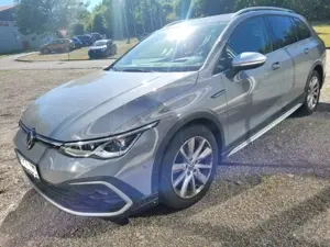 Volkswagen Golf Variant Alltrack 4Motion 2,0  DSG 200PS -NAVI-STANDHEIZ-