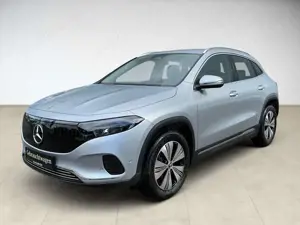 Mercedes-Benz EQA 250+ AUT Kam. KlimaA LED LM PDC ParkAss SHZ