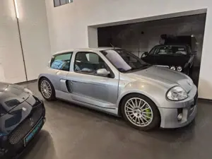Renault Clio Renault Sport V6 3.0l *Mwst.*