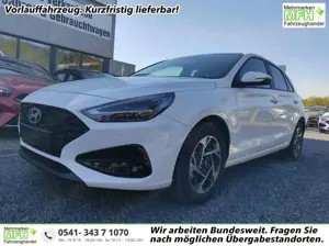 Hyundai i30 Family HB GO*Navi*LED*Shzg*Lhzg*PDC*Cam*16Zoll*...