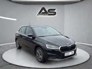 Skoda Fabia 1.0 TSI Tour Smart Link+ LED SHZ 16"LM PDC