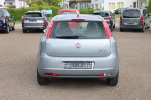 Fiat Punto 1.2 8V POP l KLIMA l ZR NEU l SERVICE NEU Bild 5