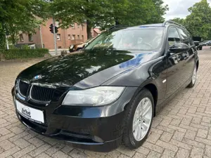 BMW 318 3 Touring 318i*AHK*Navigation*Klima*