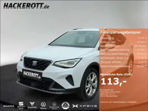 SEAT Arona FR 1.5 TSI DSG Parklenka. Navi ACC Climaa.