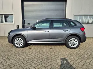 Skoda Kamiq 1.0 TSI 115PS DSG Selection Rückf.Kamera PDC v+h S