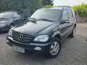 Mercedes-Benz ML 270 W163  1. HAND Top Gepflegt Scheckheft
