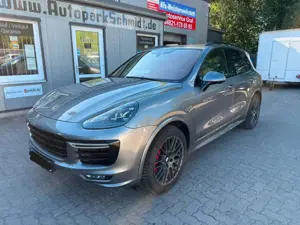Porsche Cayenne GTS CHRONO°LUFT°BOSE°PANO°KAMERA°MEMORY!