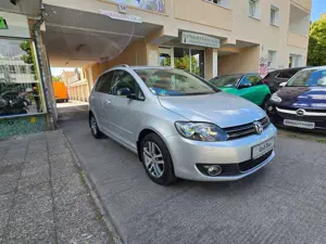 Volkswagen Golf Plus Golf Plus Style DSG Automatikgetriebe/Klimaautomatik /Temp./Sitzheizung/PDC/Alu
