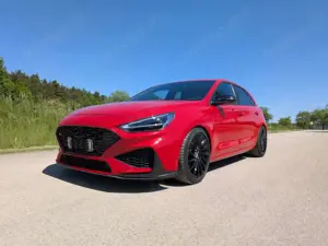 Hyundai i30 i30 1.5 T-GDI 48V-Hybrid N-Line, tiefer gelegt, 8-