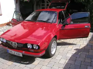 Alfa Romeo Alfetta GTV 2.0
