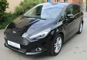 Ford S-Max Titanium/Business-Paket/Design-Paket/Panoramadach