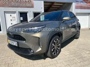 Toyota Yaris Cross Hybrid FW Klimaaut. SHZ Kamera apple