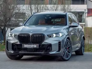 BMW X5 40d M 2026.LUFTF.PANO.DR.ASS.H/K.360.AHK.22"